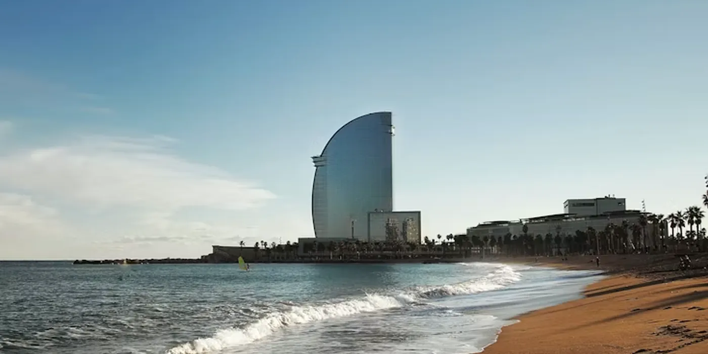 Private Arabic-speaking tour experience in Barcelona with Arab Guide Spain — street view