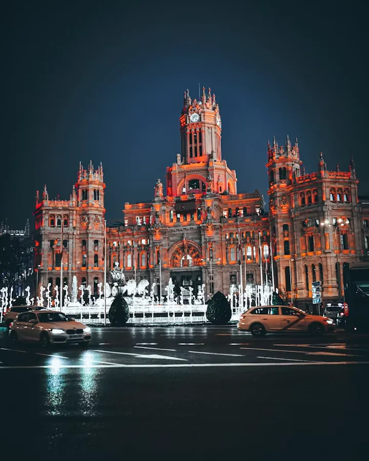 Madrid tourist destination — Arab Guide Spain